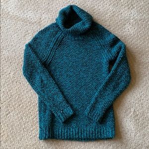 Form fitting knit sweater
